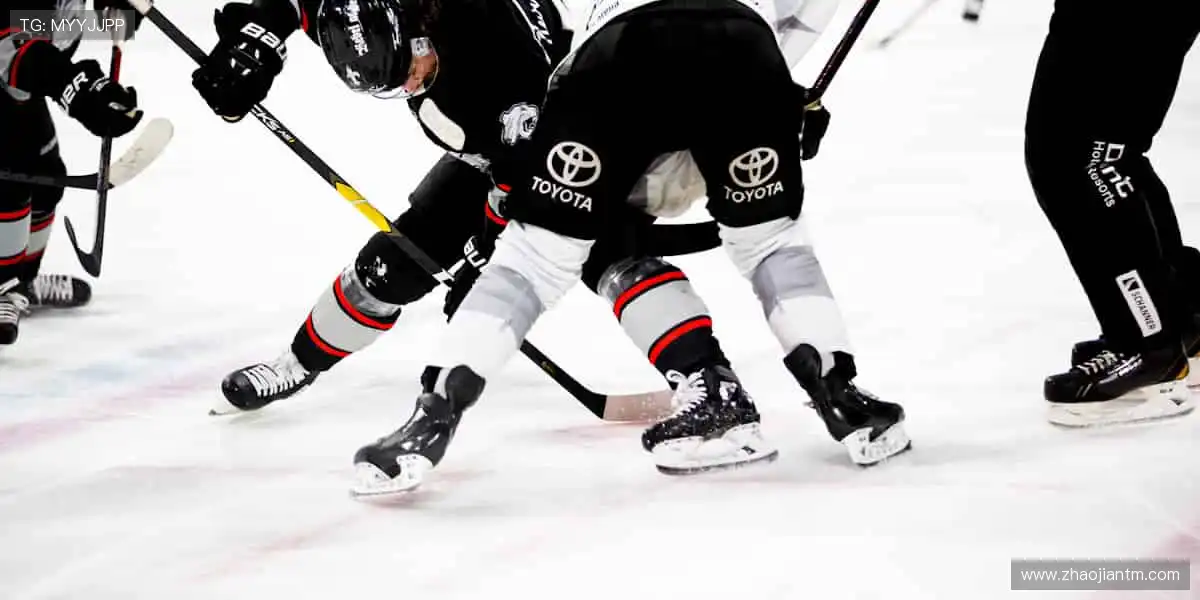 🎁限量周边，粉丝专属！🎾 把偶像力量穿在身上！